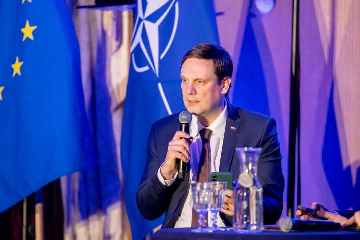 Tomas Tomilinas: Pasaulio tvarkos griūtis ir atgimimas. Kokią Europą norime turėti po karo?
